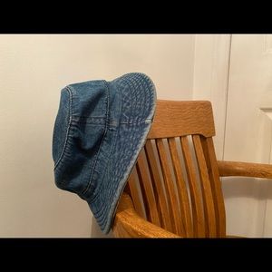 Denim bucket hat